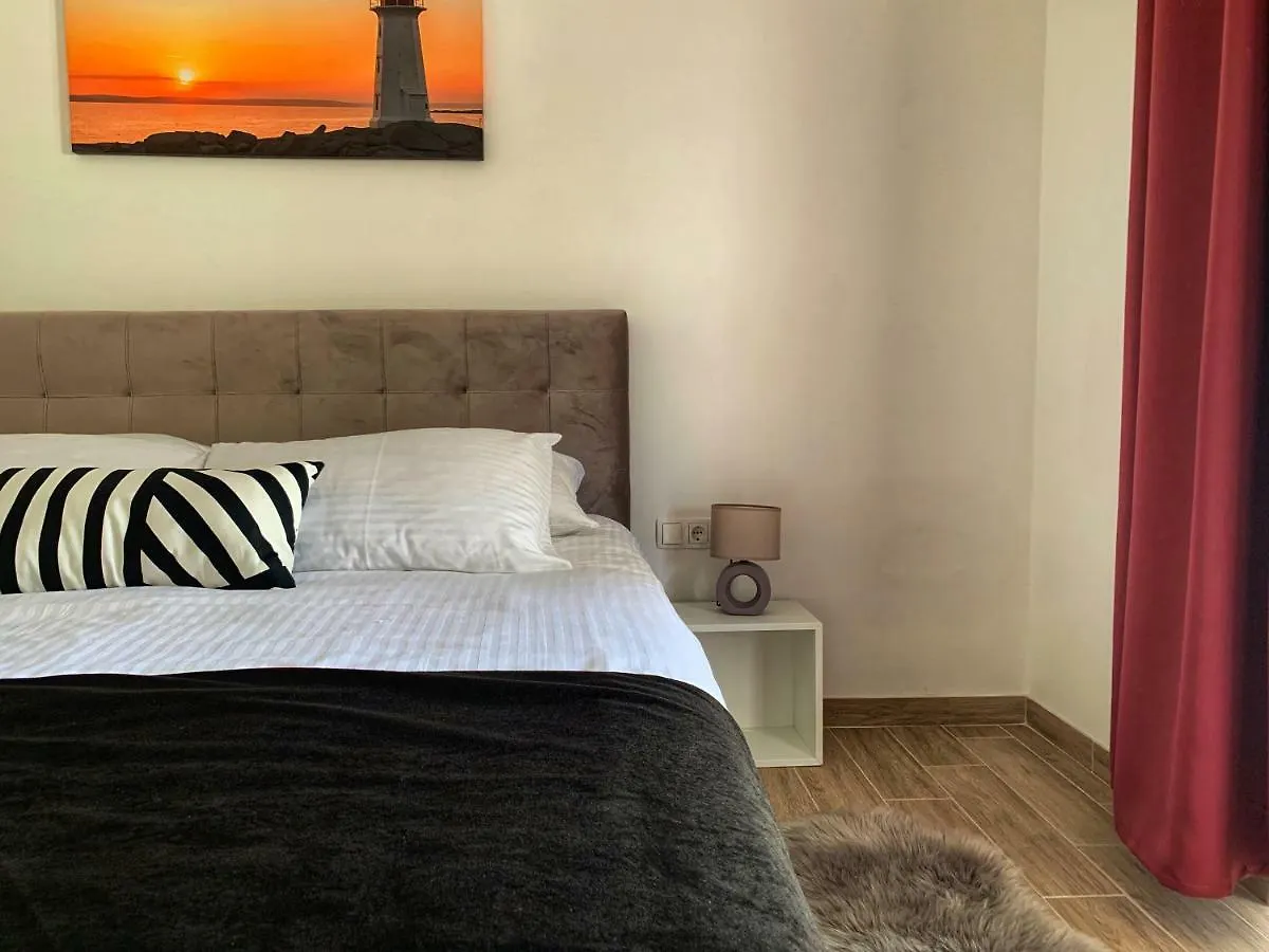 Apartment Villa Lord Pomer