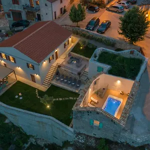  Villa Paola